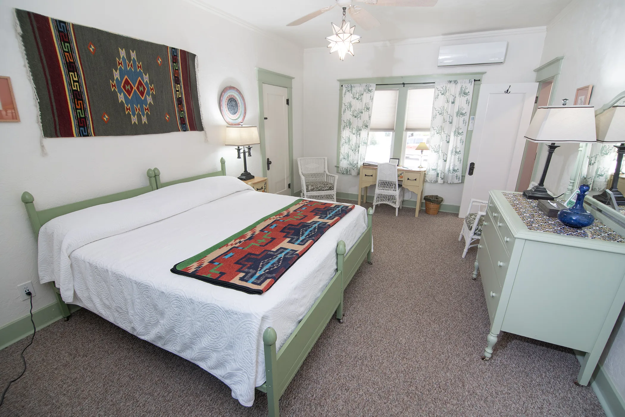 casa-rosa-room-72-bedroom-1