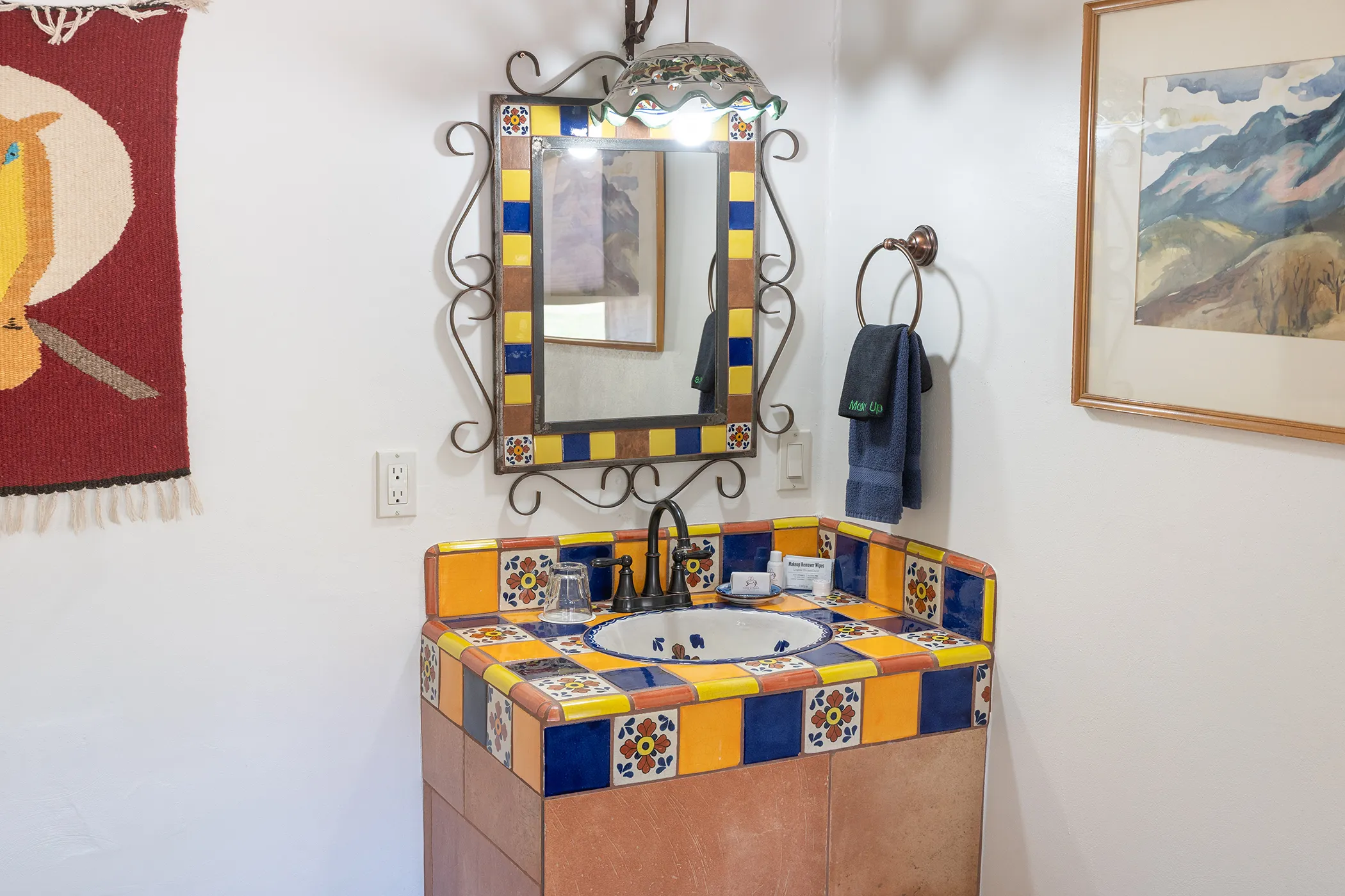 cottage-2-bathroom-1