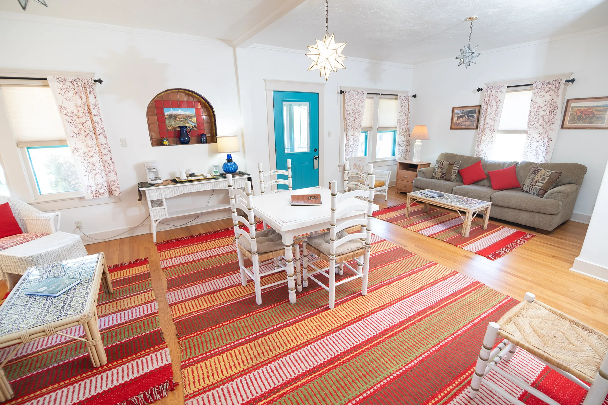cottage-2-living-2