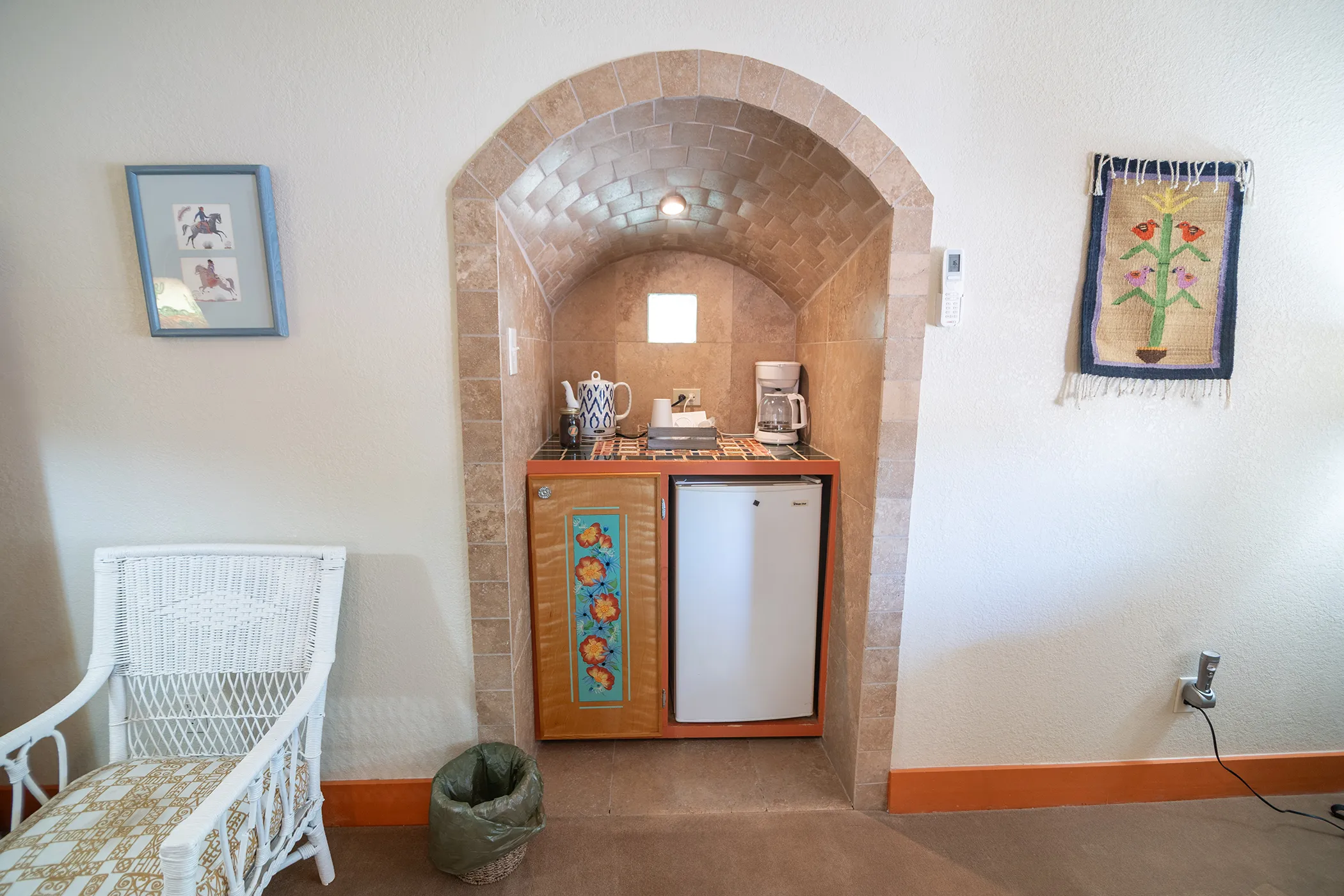 cottage-5-kitchen-1