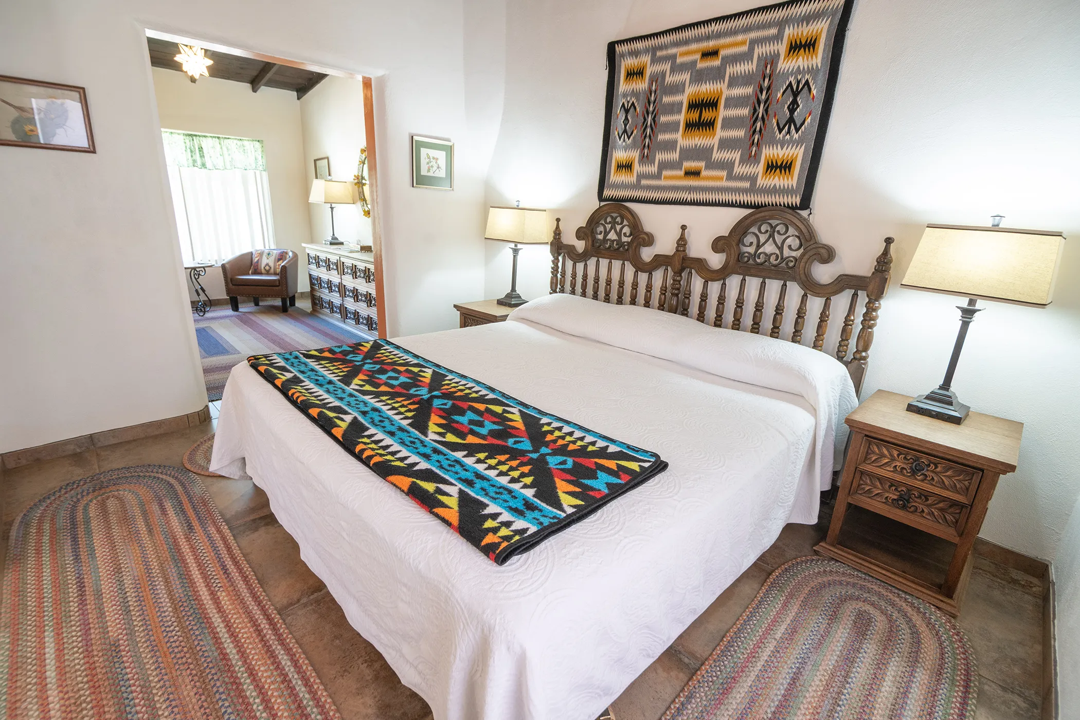 lucias-suite-bedroom-2